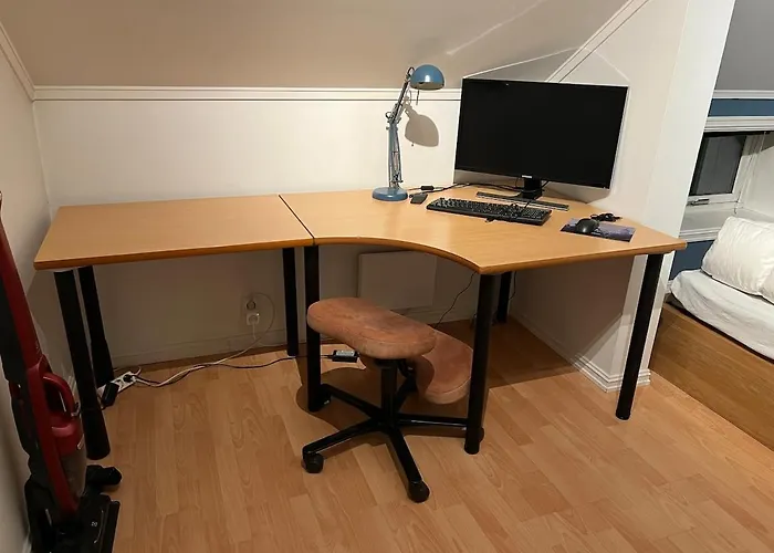 - Sentralt Med Parkering! شقة *